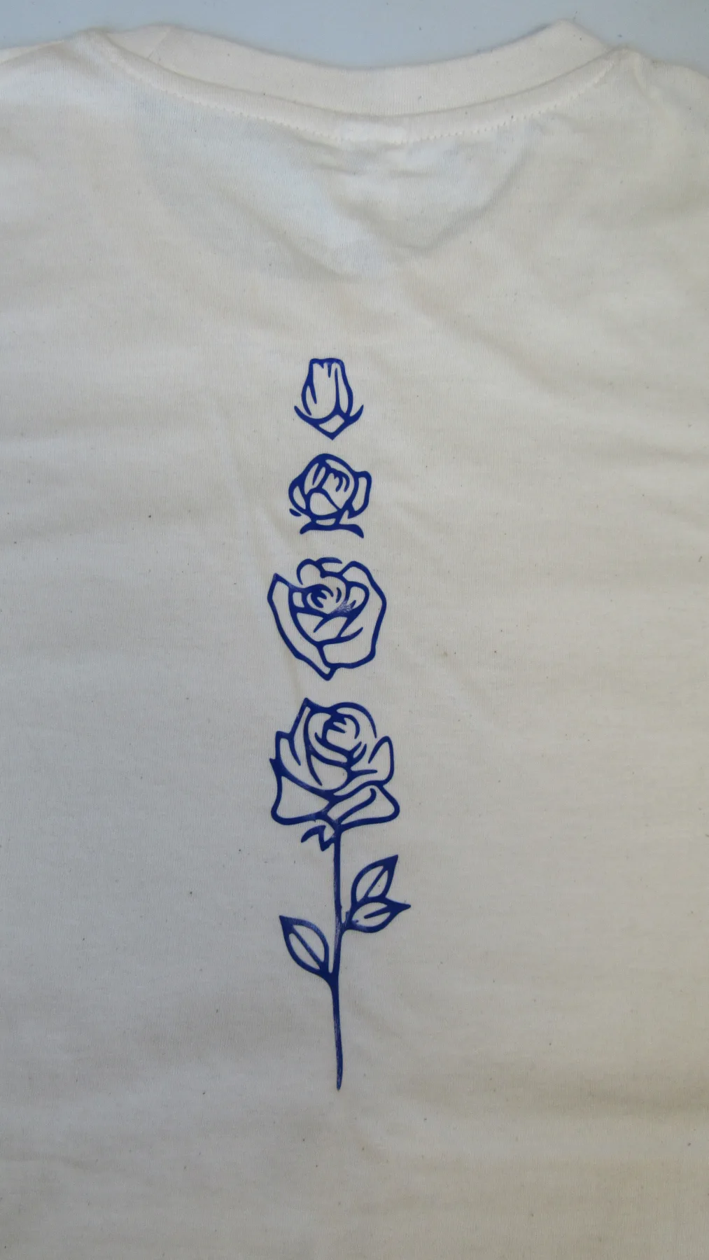 GC Noesis Essential T-shirt - Roses GC Noesis – vue 3
