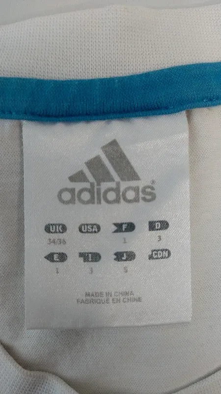 T-shirt Adidas d’occasion – vue 3